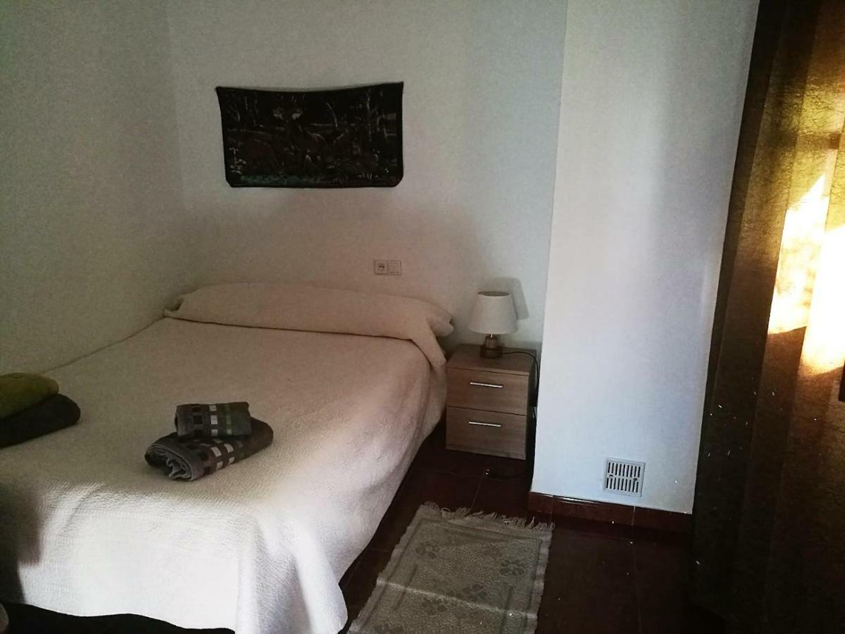 Casa El Pino Guest House Cortes de la Frontera Ngoại thất bức ảnh