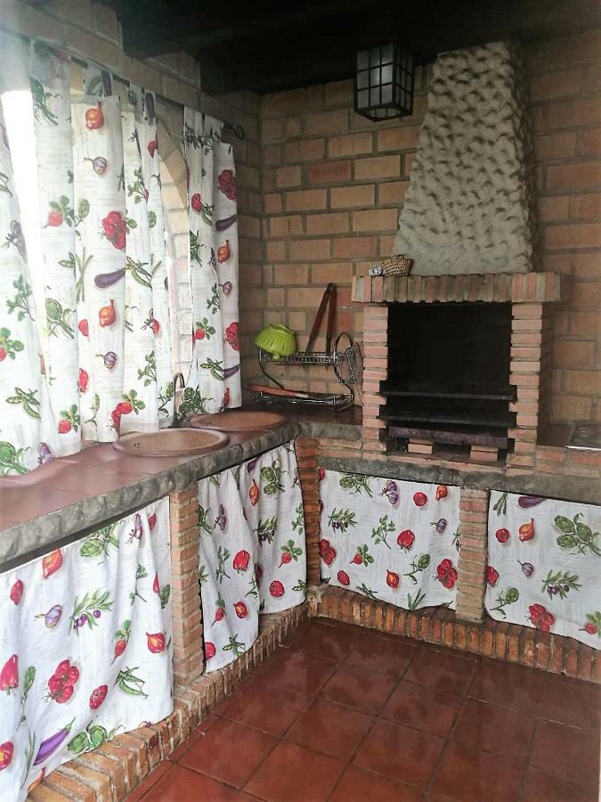 Casa El Pino Guest House Cortes de la Frontera Ngoại thất bức ảnh