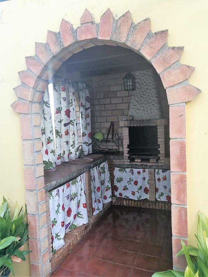 Casa El Pino Guest House Cortes de la Frontera Ngoại thất bức ảnh